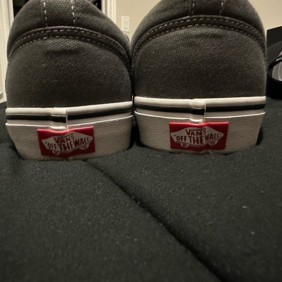 Vans slip on shoes - Picture 3 of 5